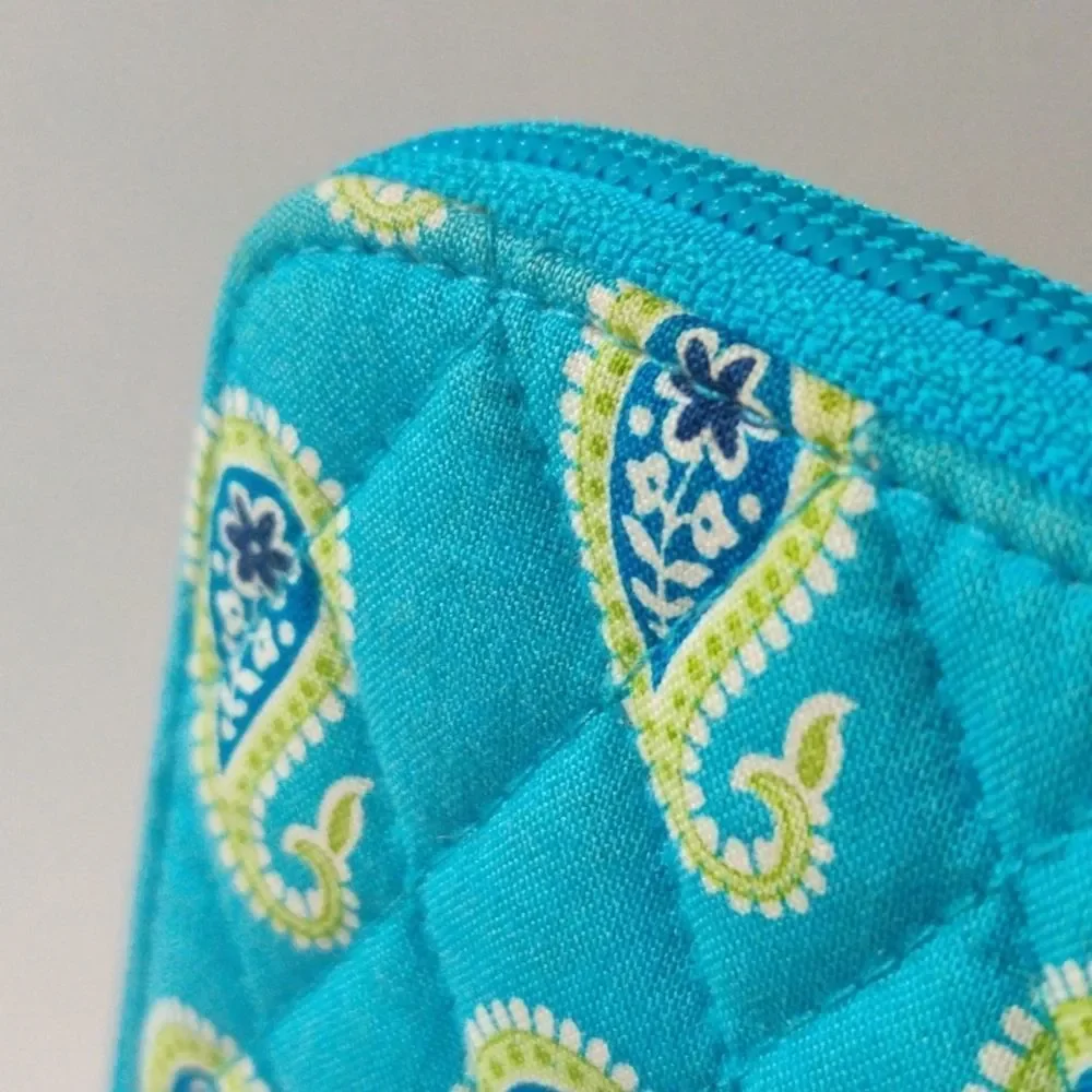 Vera Bradley Baby Blue Paisley Clutch‎ Wallet - Picture 10 of 16